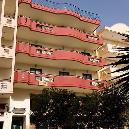 Ιωλκοσ Aparthotel Лутра Едипсу Екстериор снимка