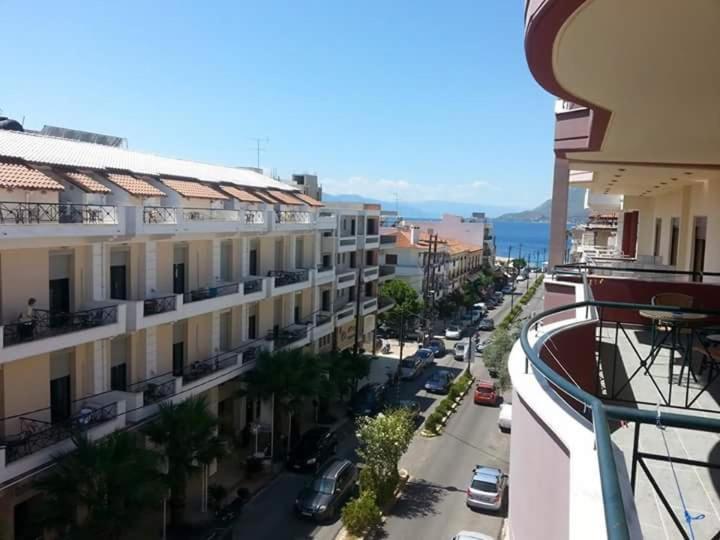 Ιωλκοσ Aparthotel Лутра Едипсу Екстериор снимка